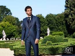 In questa gallery vi mostriamo la nuova collezione di abiti da cerimonia armani 2018. Abiti Da Sposo Demas Milano