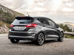 Our expert's take what it is: Ford Fiesta St 2018 Pictures Information Specs