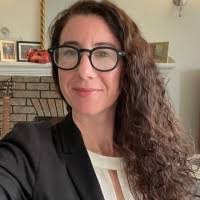 Caitlin Mullin's Instagram, Twitter & Facebook