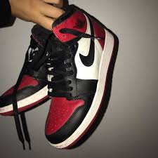 Jordan 1 Retro High Bred Toe Red Black White Jordan Shoes Jordan 1 Retro High Bred Toe Color Black Red Size 5y In 2020 Jordan Shoes Girls Hype Shoes Jordan Shoes