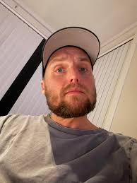 Mann (42) har nettopp testa, og fått positiv erfaring med, å vaske klær det  har gått jordslag i med eddik. En av naturens mirakler der altså. Note to  self: ikke pakk ned