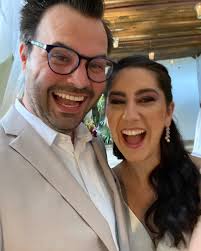 Dr. Cara Santa Maria