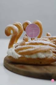 Cygnes Pate A Choux Et Chantilly Recette Pate A Choux Alimentation Choux