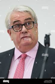 Frank clarke hi-res stock photography and images