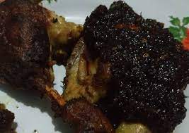 Bagaimana Membuat Bebek Madura Bumbu Hitam Dijamin Empuk Lezat