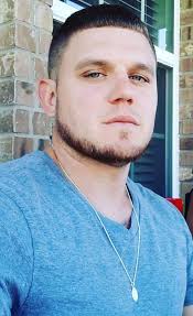 Christopher Summerlin's Instagram, Twitter & Facebook