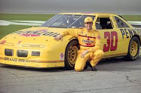 Oval nascar nascar cup series nascar cup: Bench Racing From The Volunteer State Michael Waltrip Fan Base Has Changed Right