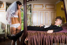 ▷ Carolina Abril In Milf Teaches Newlyweds (Foto 2) | Brazzers