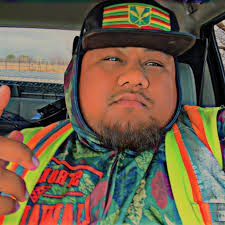 WATCH LUCY LAWLESS IN ONE OF HER MOST FAMOUS ROLES SEE THE VIDEO HERE (No.  9): https://www.mentalfloss.com/article/589722/best-tv-spinoffs?a_aid=46813  Happy 55th Birthday to New Zealand actress and singer Lucy Lawless (born  March 29, 1968),