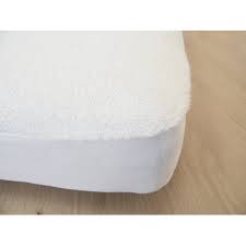 Un matelas berceau rectangulaire 40x80 en 100 % latex naturel, conçu pour le confort et la santé de votre bébé. Matelas En Bambou Pour Berceau 40x80 Linge De Lit Pour Berceaux Et Couffins Matelas Et Linge De Lit