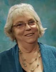 Kelly Burroughs's Instagram, Twitter & Facebook