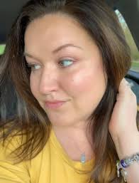 Less is more”🤍 beauty in its simplicity 🤍