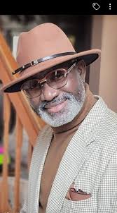 Happy Friday Hat Family Hope that you have a safe and enjoyable weekend 👒  🎩