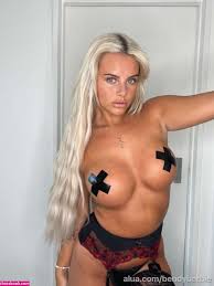 Laratkd Lara Edmunds - Exclusive OnlyFans Photos