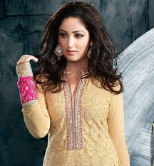 Image result for yami gautam in action jackson blue saree