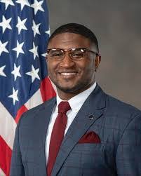 Lloyd Haughton's Instagram, Twitter & Facebook