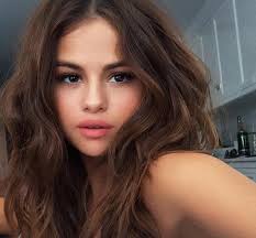 Instagram post by selena gomez • feb 2, 2014 at 8:48am utc. Selena Gomez Just Showed What Her Un Retouched Selfies Look Like Teen Vogue