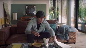 Das heim von joachim und daniela löw ist gemütlich eingerichtet. Schuco Spot Mit Joachim Low Long Version Schuco Macht Zuhause Zum Zuhause Youtube