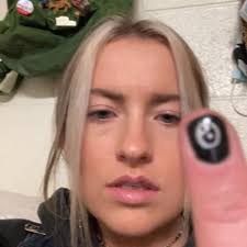 Maya Everett (@mayabug33)