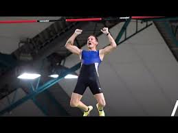 Selon des chiffres annoncés au journal de france 2 en août 2014, il. Renaud Lavillenie 6 02m Meilleure Performance Mondiale De L Annee Youtube