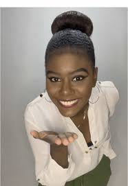 Claudia Menezes (@claudiamenezes.oficial)