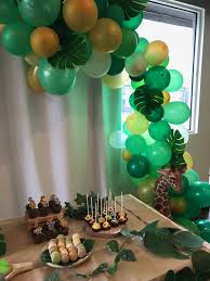 Pin By Tharishi On Jungle Theme Decos Safari Birthday Party Jungle Theme Birthday Party Jungle Birthday Party