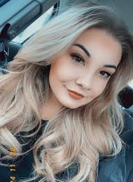 I got my hair cut here and i love it. We Welcome Chloe To Adored Salon Adored Salon Chicago S Curly Hair Salon And Hair Extensions