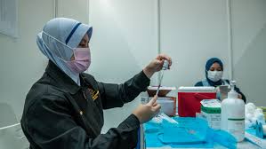 Minister in charge of vaccination khairy jamaluddin said he had ordered the mass testing after two volunteers at idcc contracted the virus. Got A Vaccine Appointment At Idcc Today It Will Be Closed For One Day Following A Recent Positive Case Soyacincau Com