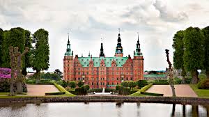 This impressive and unrivaled renaissance castle was built in the first decades of the 17th century by the. Frederiksborg Castle Copenhagen Card