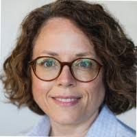 Krista Hyde's Instagram, Twitter & Facebook