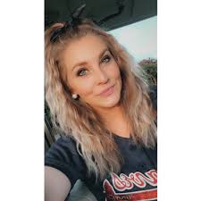 Katie McMinn (@KatieCheyanne12)