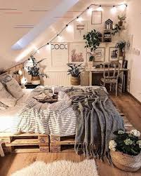 Also on instagram as ts_homedecor anyway, just an idea, have you thought about categorizing by rooms? Pin On Otur
