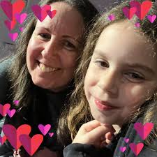 Calling all artist grades K-8! We are excited to annouce our first annual  holiday card contest! Kids, grab your favorite drawing tool and design our  office's holiday card. The winning child will