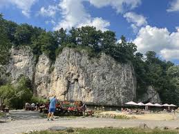 Nuvid is the phenomenon of modern pornography. Foto O PesterÄƒ A CÄƒrei Istorie Incepe Cu Epoca Pietrei È™i O PlajÄƒ SÄƒlbaticÄƒ Din Inima Apusenilor