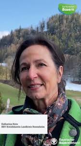 Was ist los auf dem Feld? Aktion #Feldauflauf, die 3. Mitten in der  aufgelaufenen Gerste muss Landwirt Christian Waldeck Weltbester Weizen