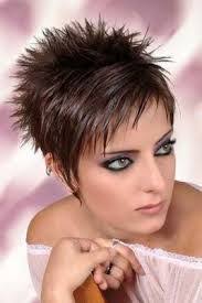 Cette coiffure pour femme audacieuse que l'on. Coupe Cheveux Court Asymetrique Wizzyjessicafarah Blog