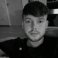 300+ perfiles de «Rolack»