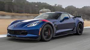 The 2017 chevrolet corvette grand sport derives from the original 1963 model. 2017 Chevrolet Corvette Grand Sport Hot Lap 2017 Best Driver S Car Contender Youtube