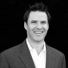 Andy Kole's Instagram, Twitter & Facebook