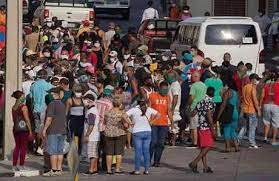 Se requiere intervención urgente de las autoridades correspondiente, la indisciplina presente nos puede poner en jaque mate a todos. Indisciplina Social Y Estatal El Quindiano