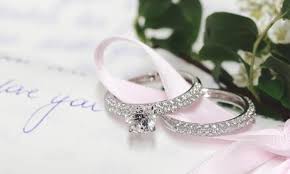 Eine hochzeit ist eine einzigartige begebenheit, die geradezu ganz besondere reden sind auf hochzeiten sehr üblich, jedoch kann nicht jeder eine gute rede halten. Verlobungsspruche Gluckwunsche Zur Verlobung Verlobungswunsche
