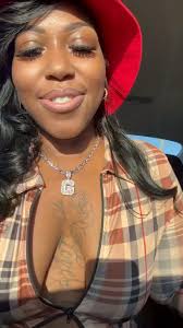 I’m from Alabama but he eat me like a GA peach 🍑👅😋🌊🤣 #jackdaniels  #bigbama #gapeach #im🥝tho😋#nofilter🥰✨