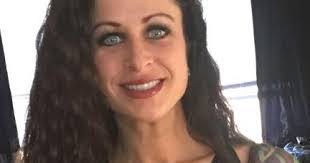 Dawn Dugas's Instagram, Twitter & Facebook