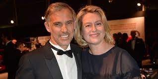 Retrouvez la recette de luana belmondo, présentée dans l'émission rtl vous régale. Paul Et Luana Belmondo Qui Sont Leurs Trois Enfants Femme Actuelle Le Mag