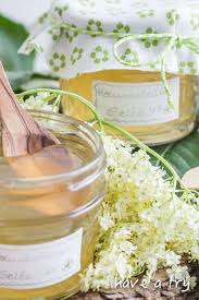 Holunder Gelee Und Der Betorende Duft Weisser Blumen Wolken Holunderbluten Rezepte Gelee Holunderblutensirup Selber Machen