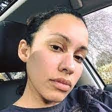 Gloria Osio's Instagram, Twitter & Facebook