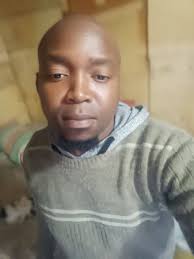 Can anyone create a cartoon from this photo?