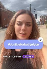 Jacinda Adams's Instagram, Twitter & Facebook