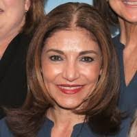 Lisa Miele's Instagram, Twitter & Facebook