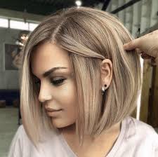 A round face requires haircuts, styles and makeup that will help to reduce the roundness and create a longer hairstyles or ones that are kept close to the cheeks with no width will look better. 25 Slimming Hairstyles For Round Faces 2020 Ultimate Hair Guide